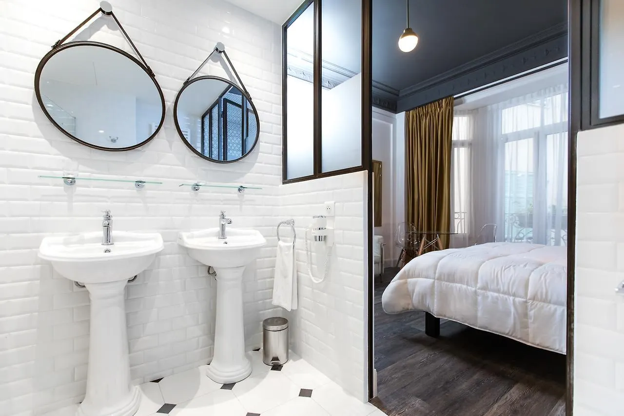 ***  Arome Hotel Nice France